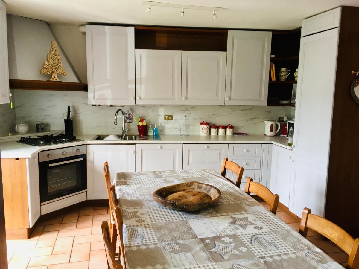 Casa Della Nonna Lägenhet Oulx Exteriör bild