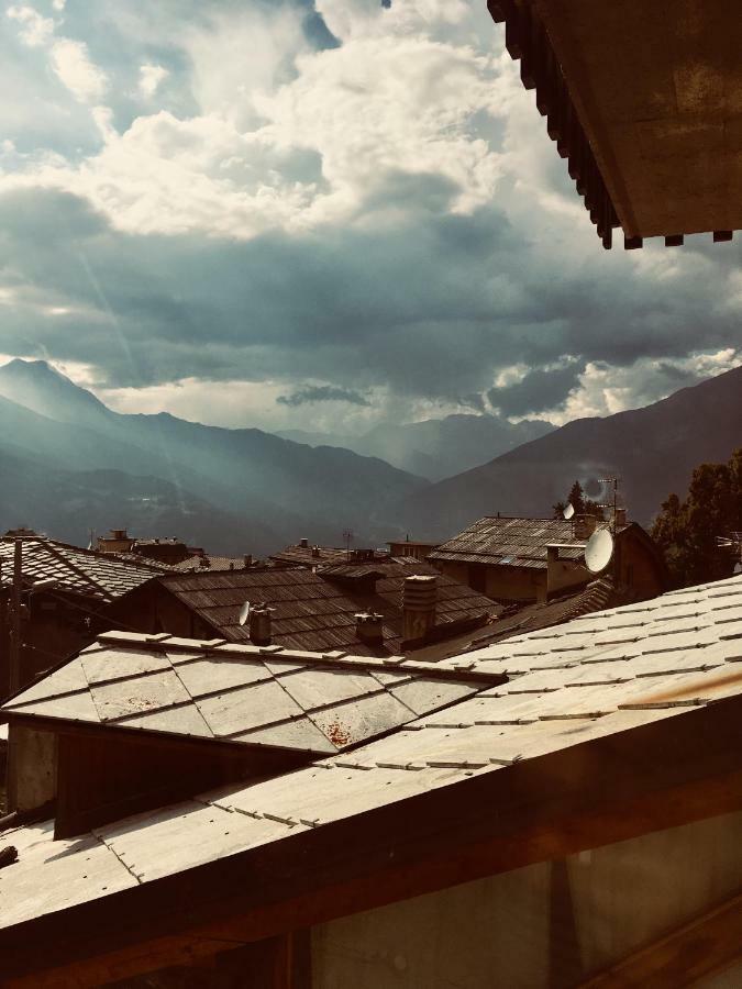 Casa Della Nonna Lägenhet Oulx Exteriör bild